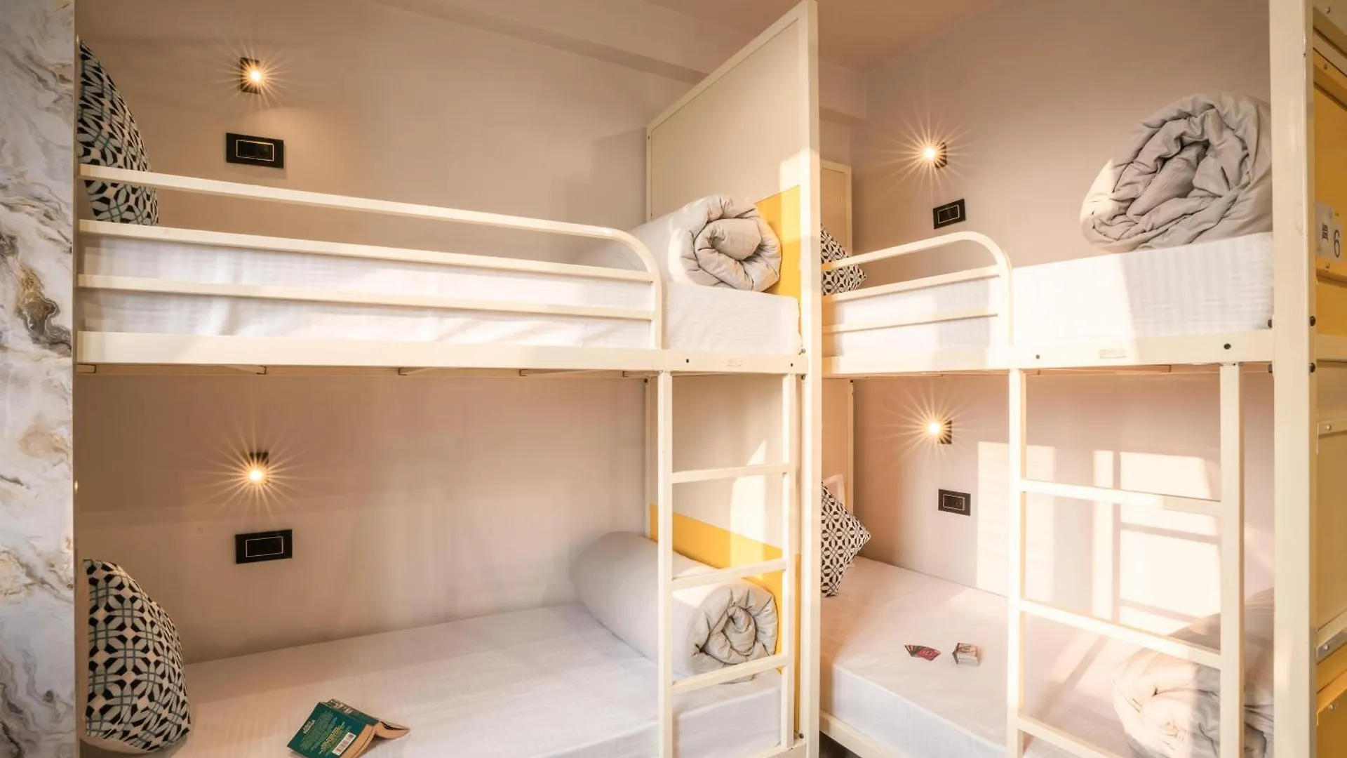 Shalom Backpackers Shimla 호스텔 0*,  인도