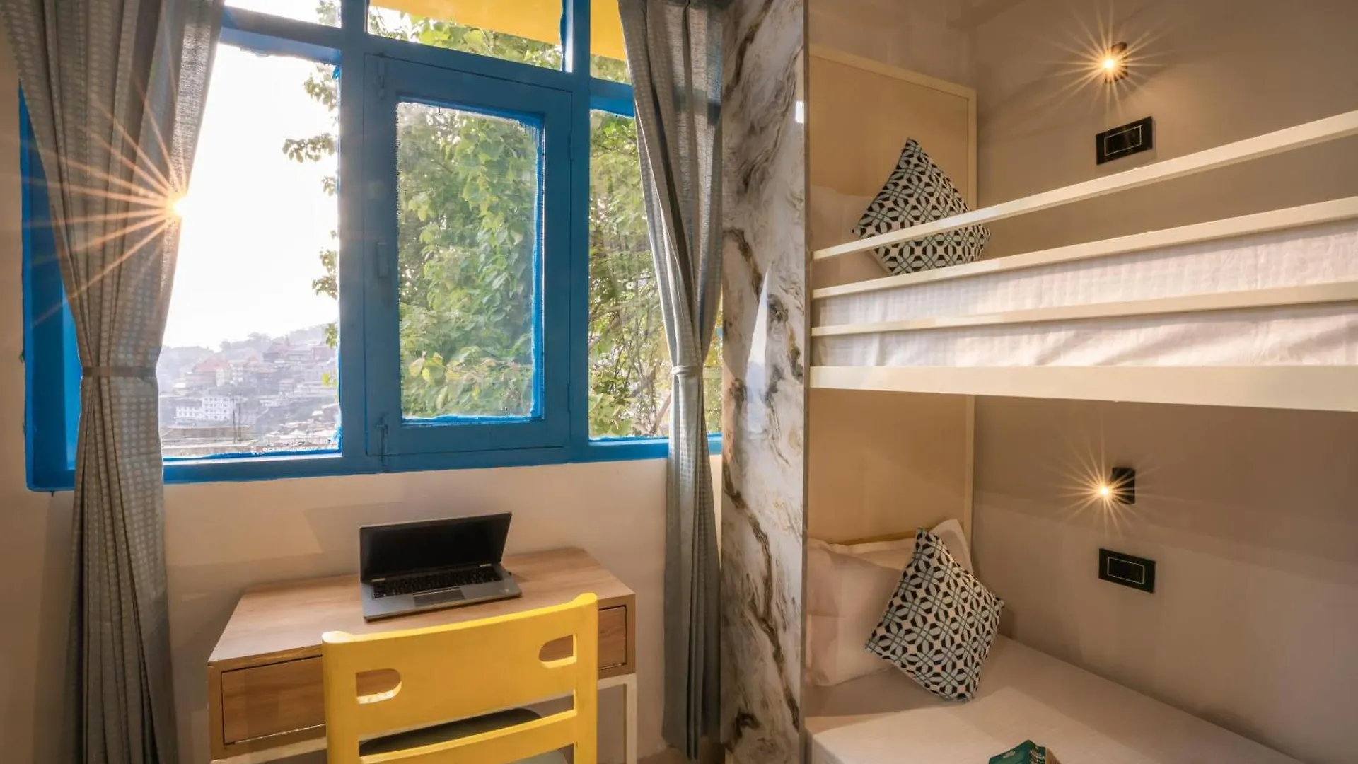 Shalom Backpackers Shimla 호스텔