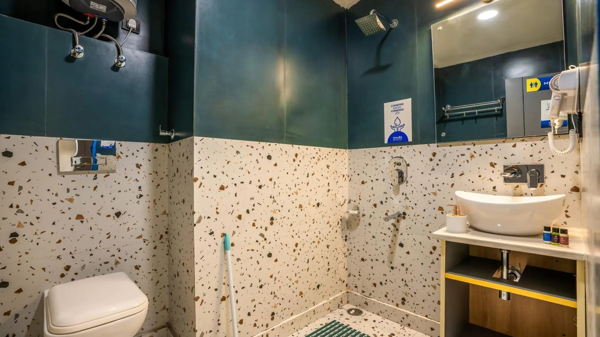Shalom Backpackers Shimla 호스텔